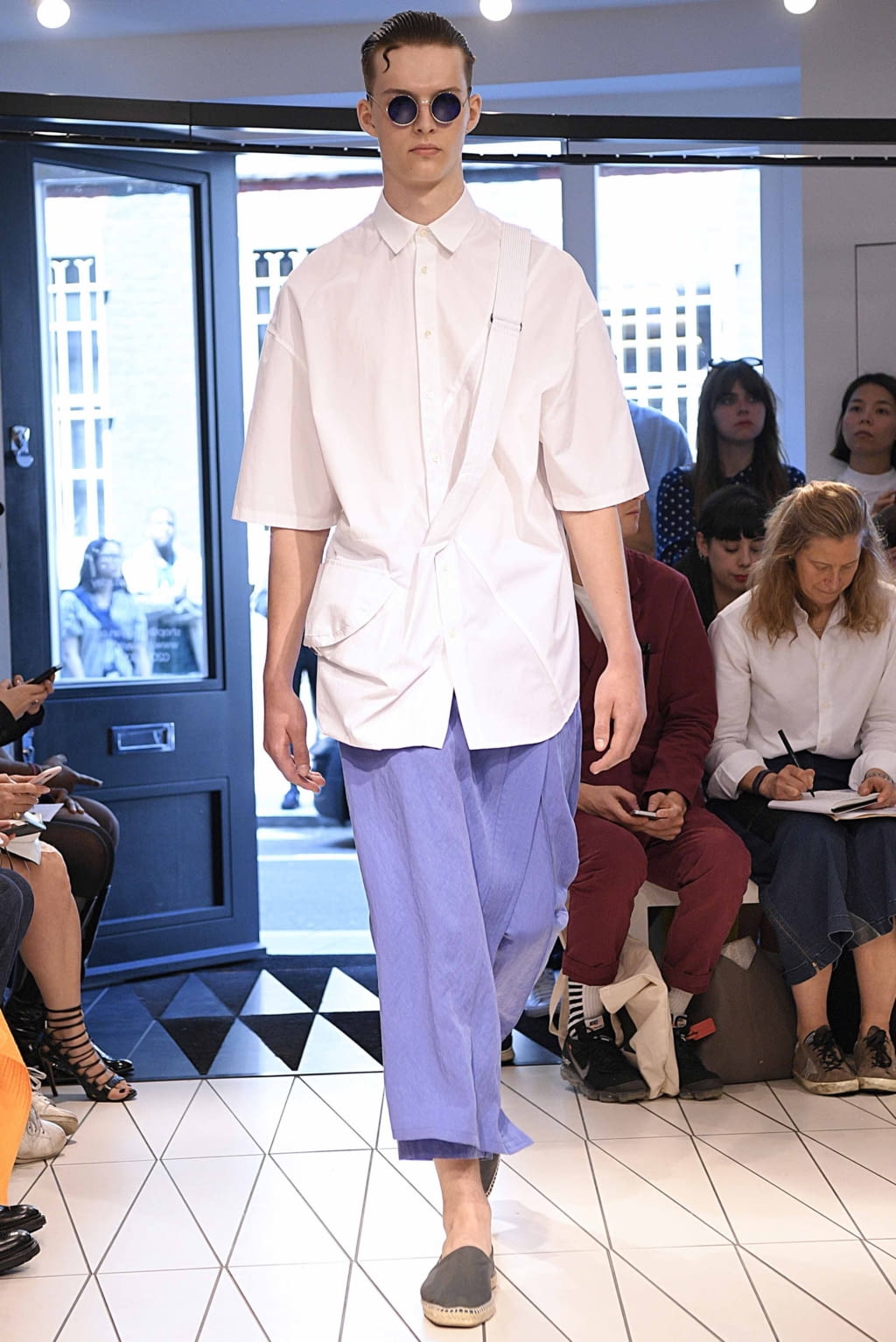 Fashion Week London Spring/Summer 2019 look 10 from the Chalayan collection menswear