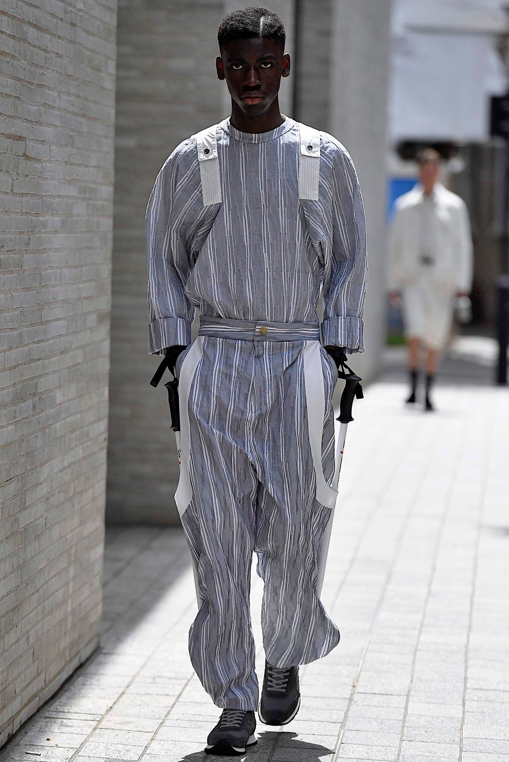 Fashion Week London Spring/Summer 2020 look 25 from the Chalayan collection menswear
