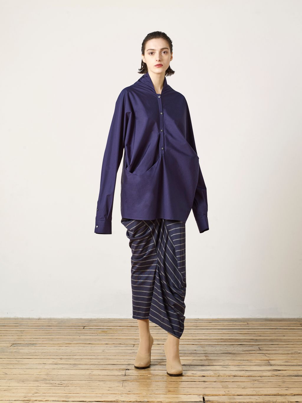 Fashion Week London Pre-Fall 2019 look 7 from the Chalayan collection womenswear