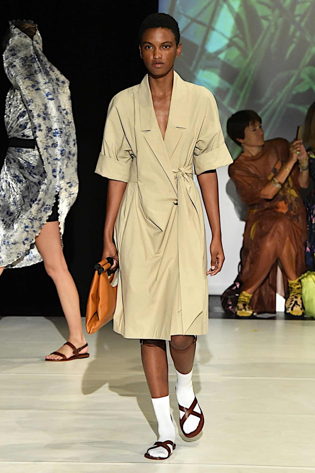 Fashion Week London Spring/Summer 2020 look 7 from the Chalayan collection womenswear