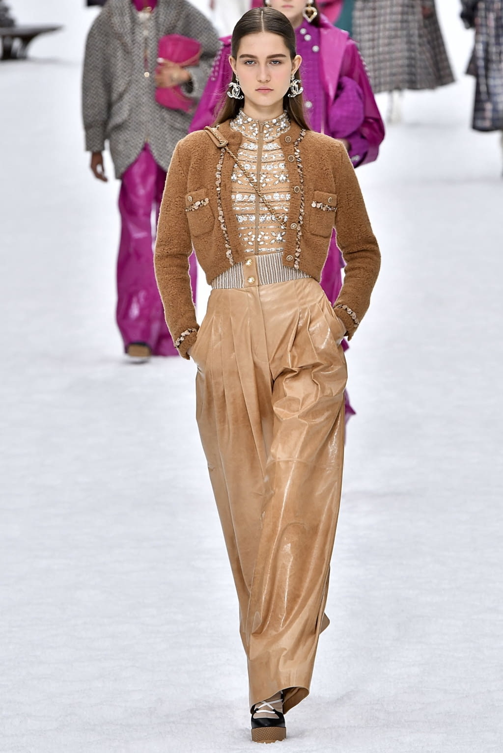 Fashion Week Paris Fall/Winter 2019 look 37 from the Chanel collection 女装