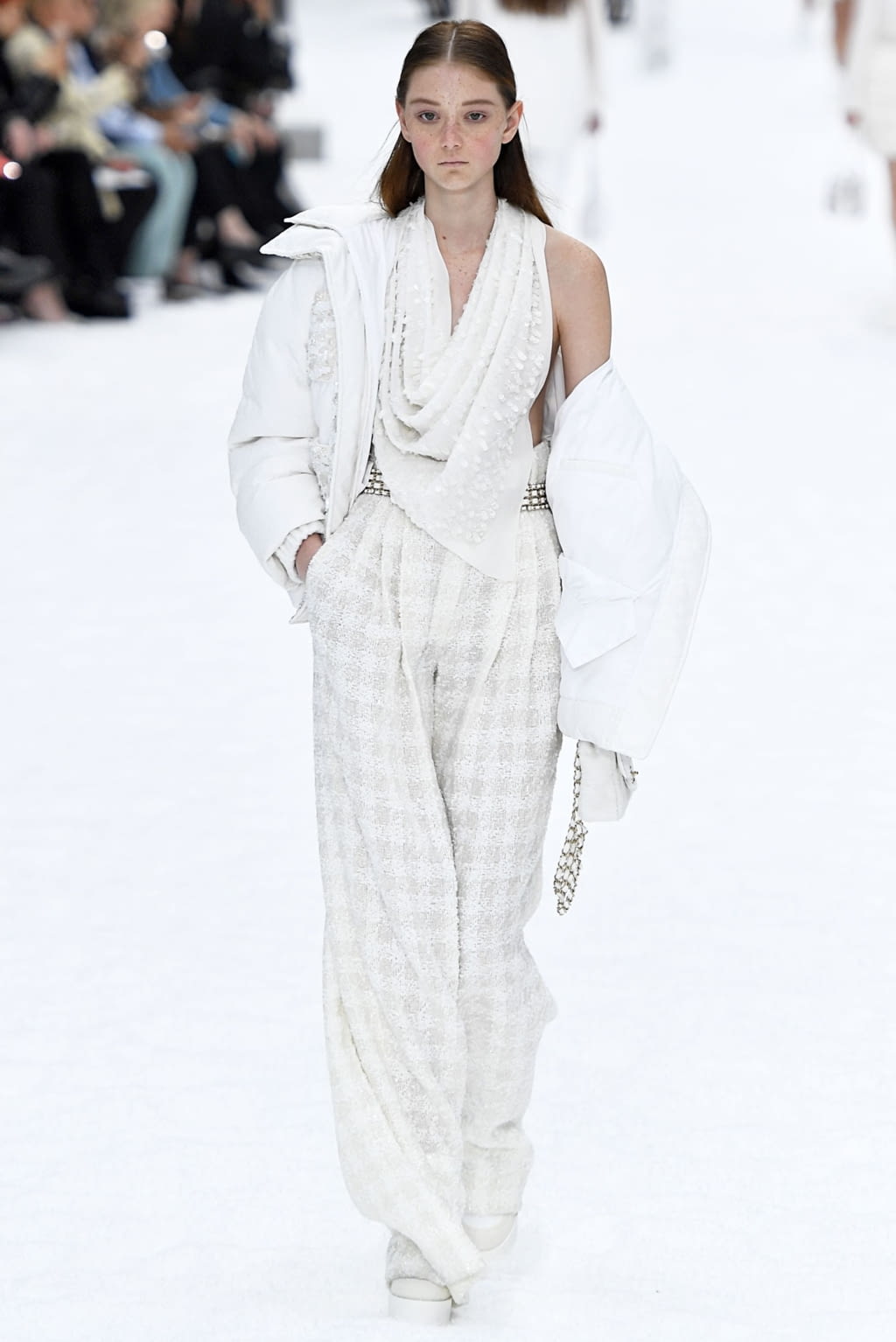 Fashion Week Paris Fall/Winter 2019 look 67 from the Chanel collection 女装