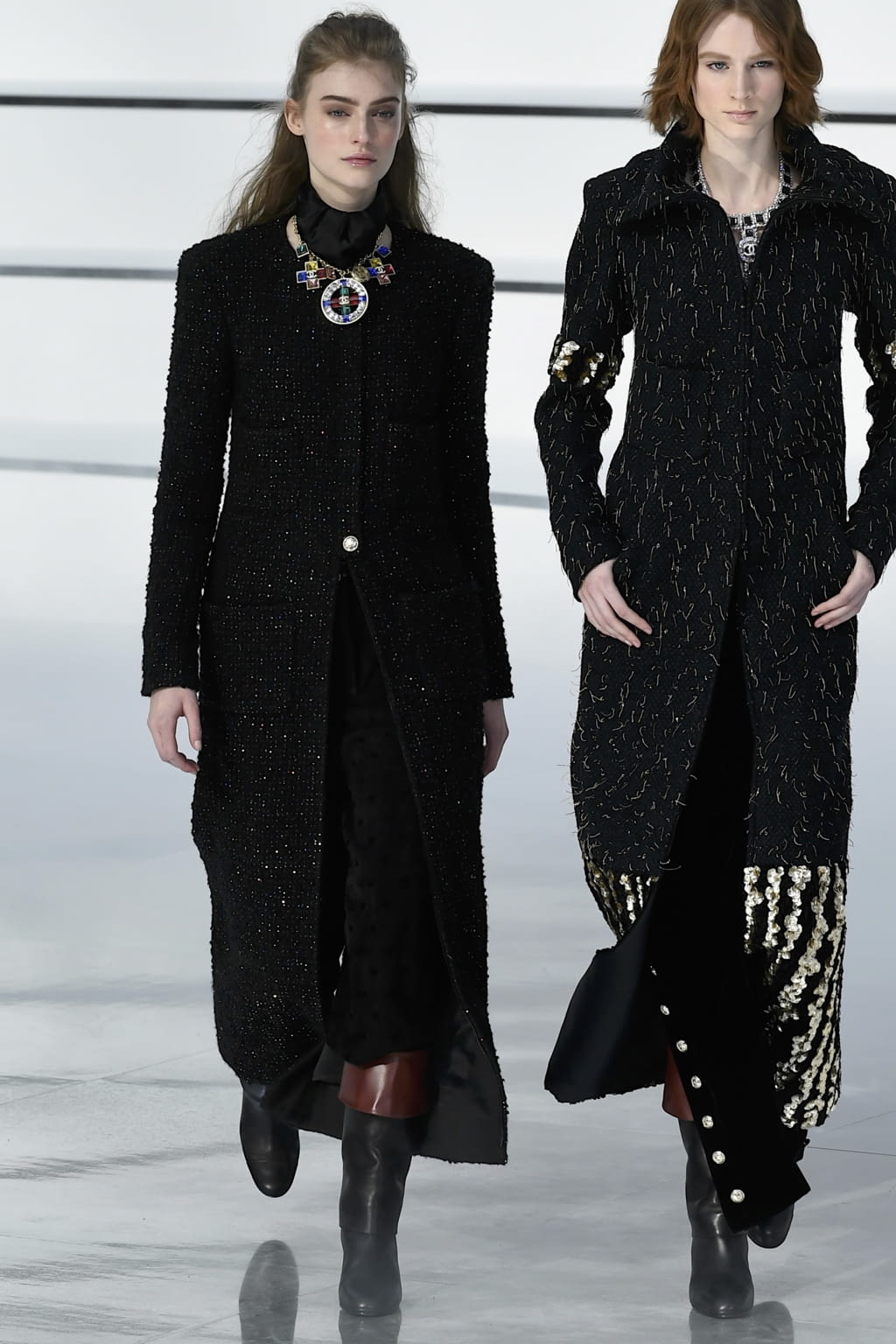 Fashion Week Paris Fall/Winter 2020 look 46 de la collection Chanel womenswear