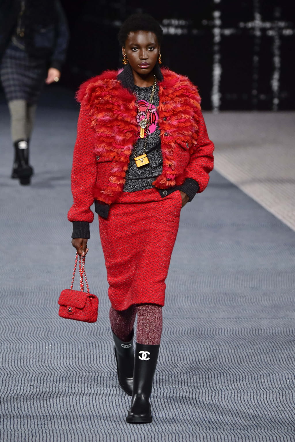 Fashion Week Paris Fall/Winter 2022 look 33 de la collection Chanel womenswear