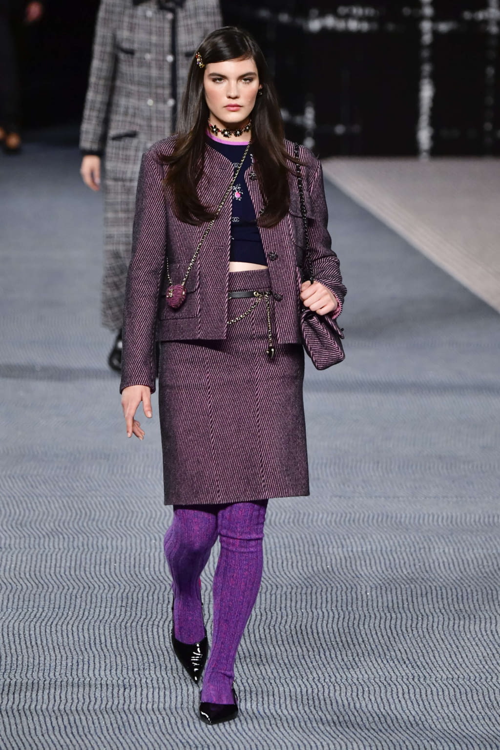 Fashion Week Paris Fall/Winter 2022 look 41 from the Chanel collection womenswear