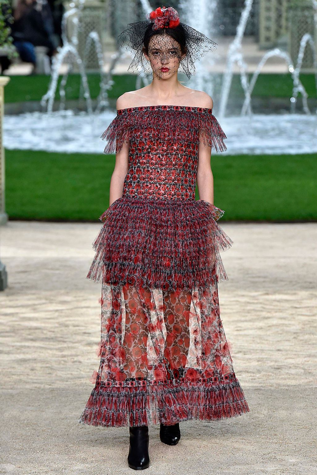 Fashion Week Paris Spring/Summer 2018 look 43 de la collection Chanel couture
