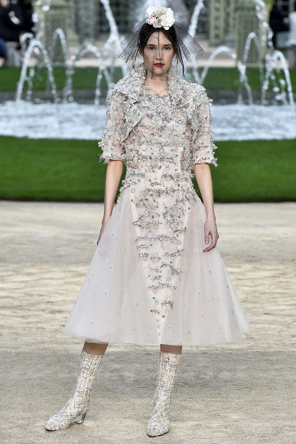 Fashion Week Paris Spring/Summer 2018 look 50 from the Chanel collection 高级定制