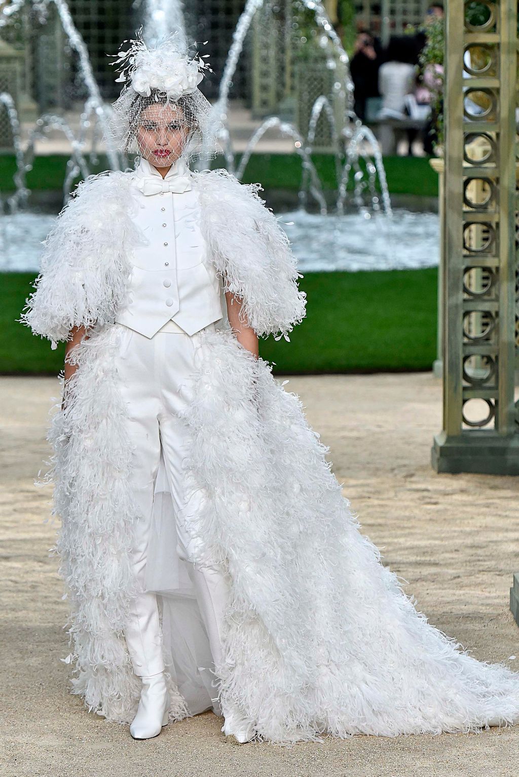 Chanel S/S 18 couture - The Fashion -