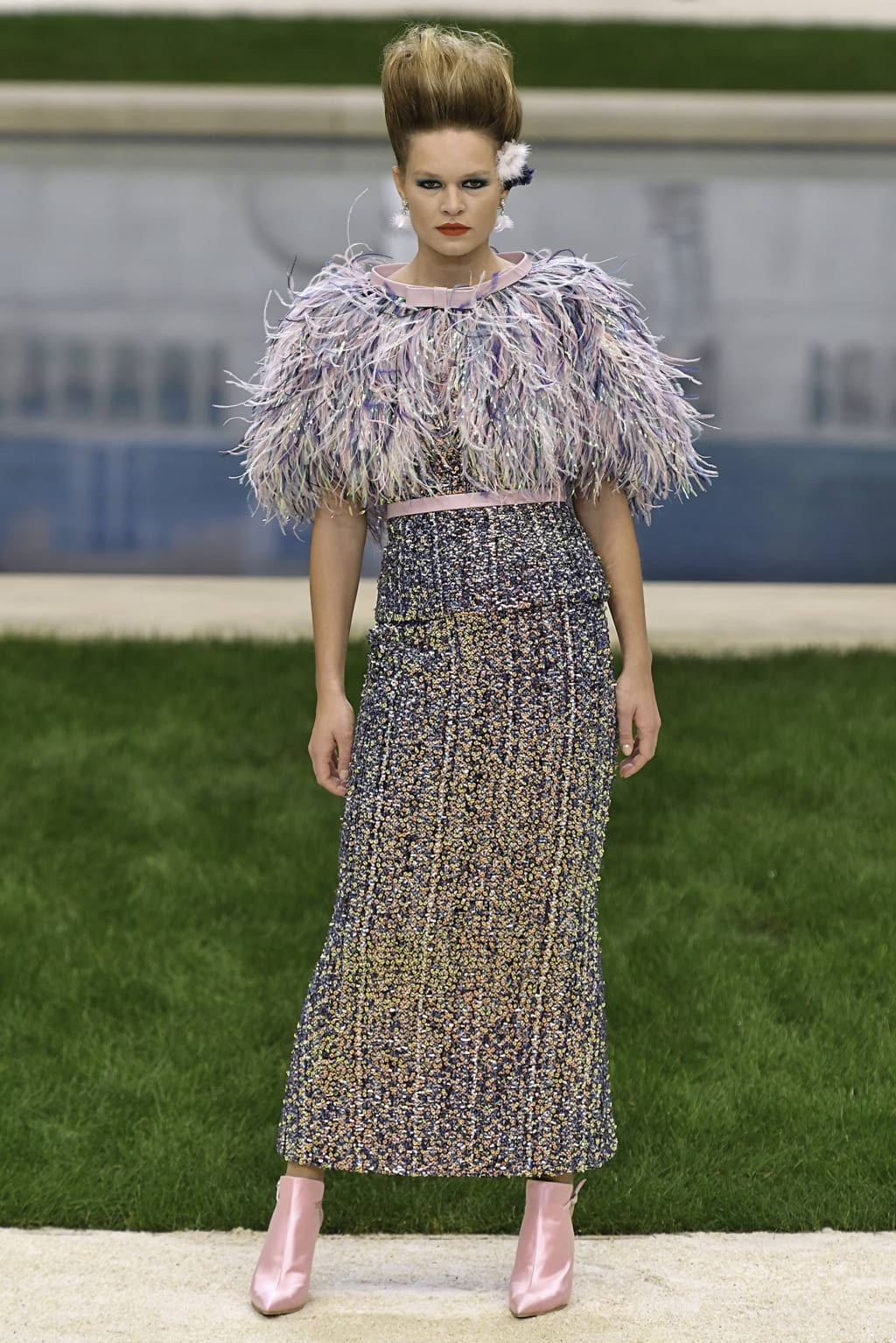 Fashion Week Paris Spring/Summer 2019 look 4 from the Chanel collection 高级定制