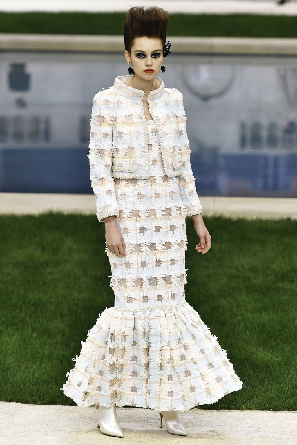 Fashion Week Paris Spring/Summer 2019 look 16 from the Chanel collection 高级定制