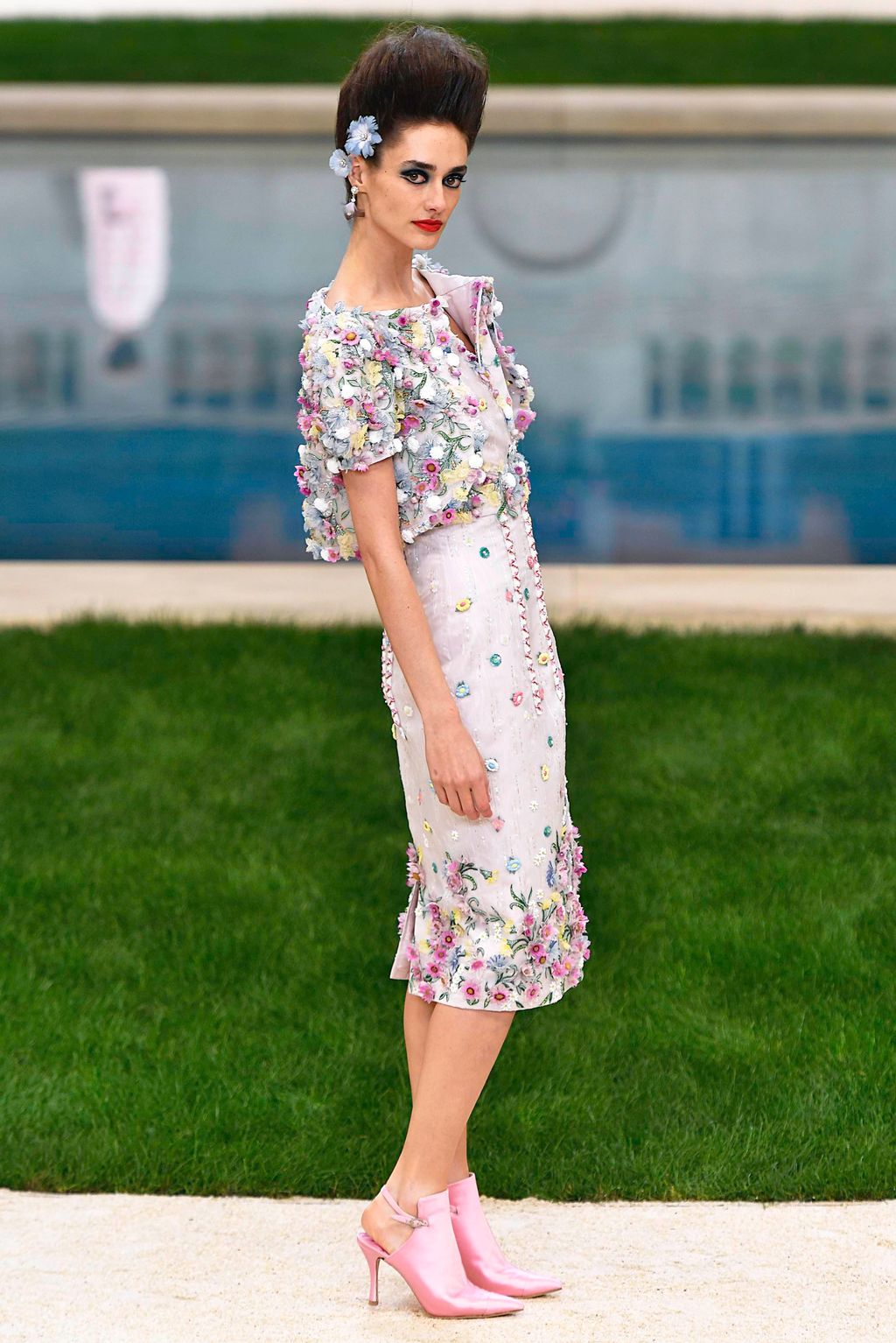 Fashion Week Paris Spring/Summer 2019 look 20 from the Chanel collection 高级定制