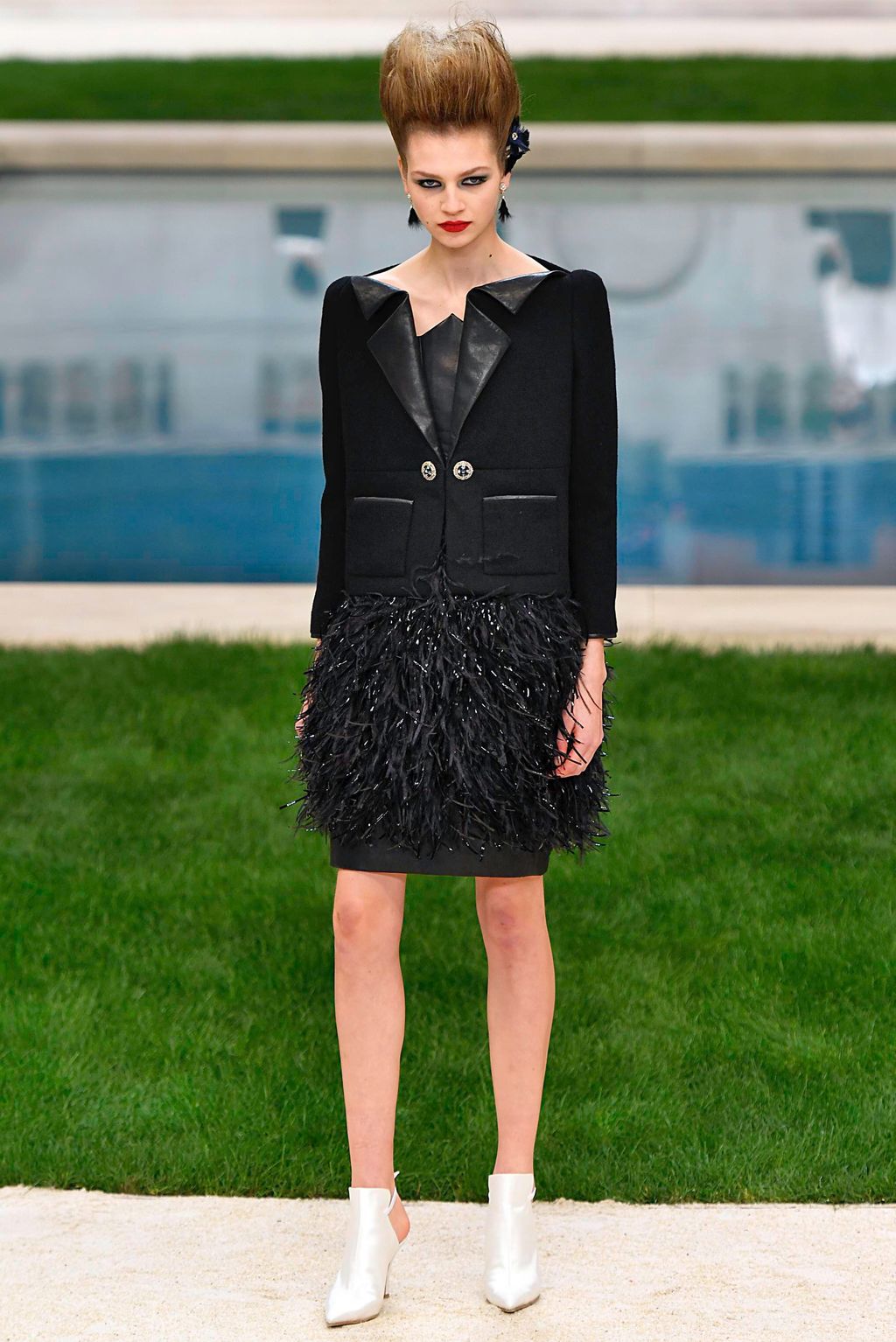 Fashion Week Paris Spring/Summer 2019 look 29 from the Chanel collection 高级定制