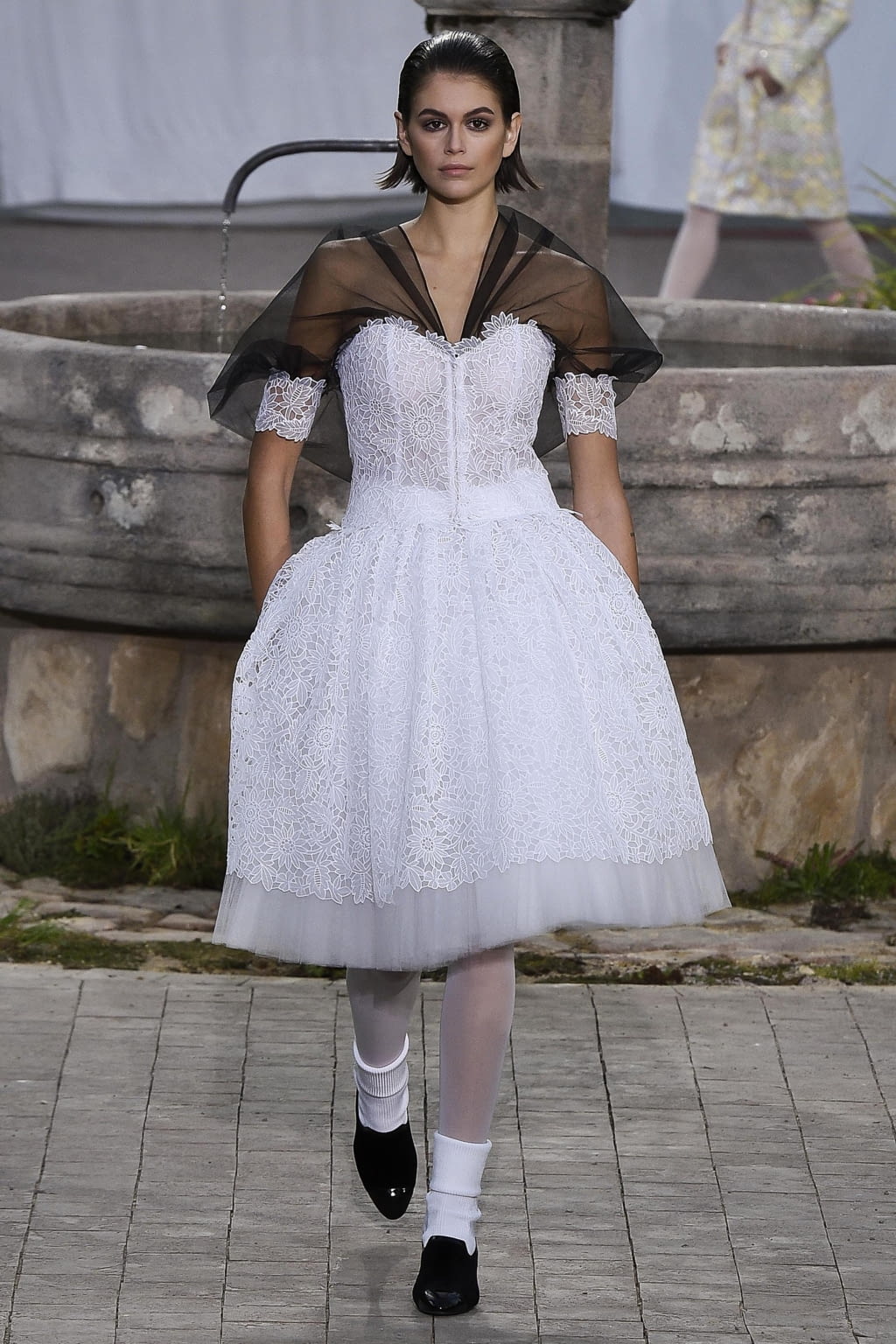 Fashion Week Paris Spring/Summer 2020 look 37 from the Chanel collection couture