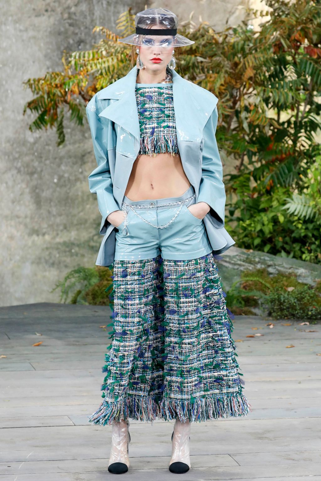Chanel S/S 18 womenswear #4 - Tagwalk: The Fashion Search Engine