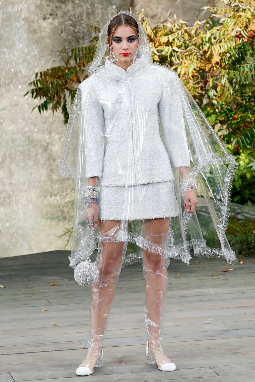 Fashion Week Paris Spring/Summer 2018 look 38 from the Chanel collection 女装