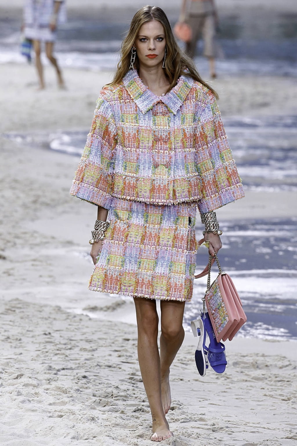 Fashion Week Paris Spring/Summer 2019 look 11 from the Chanel collection womenswear