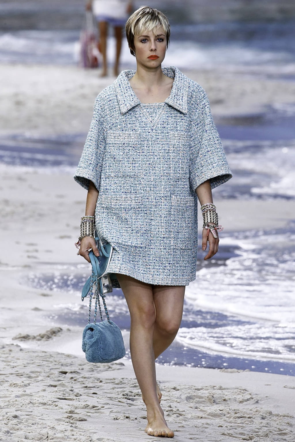 Fashion Week Paris Spring/Summer 2019 look 13 from the Chanel collection womenswear