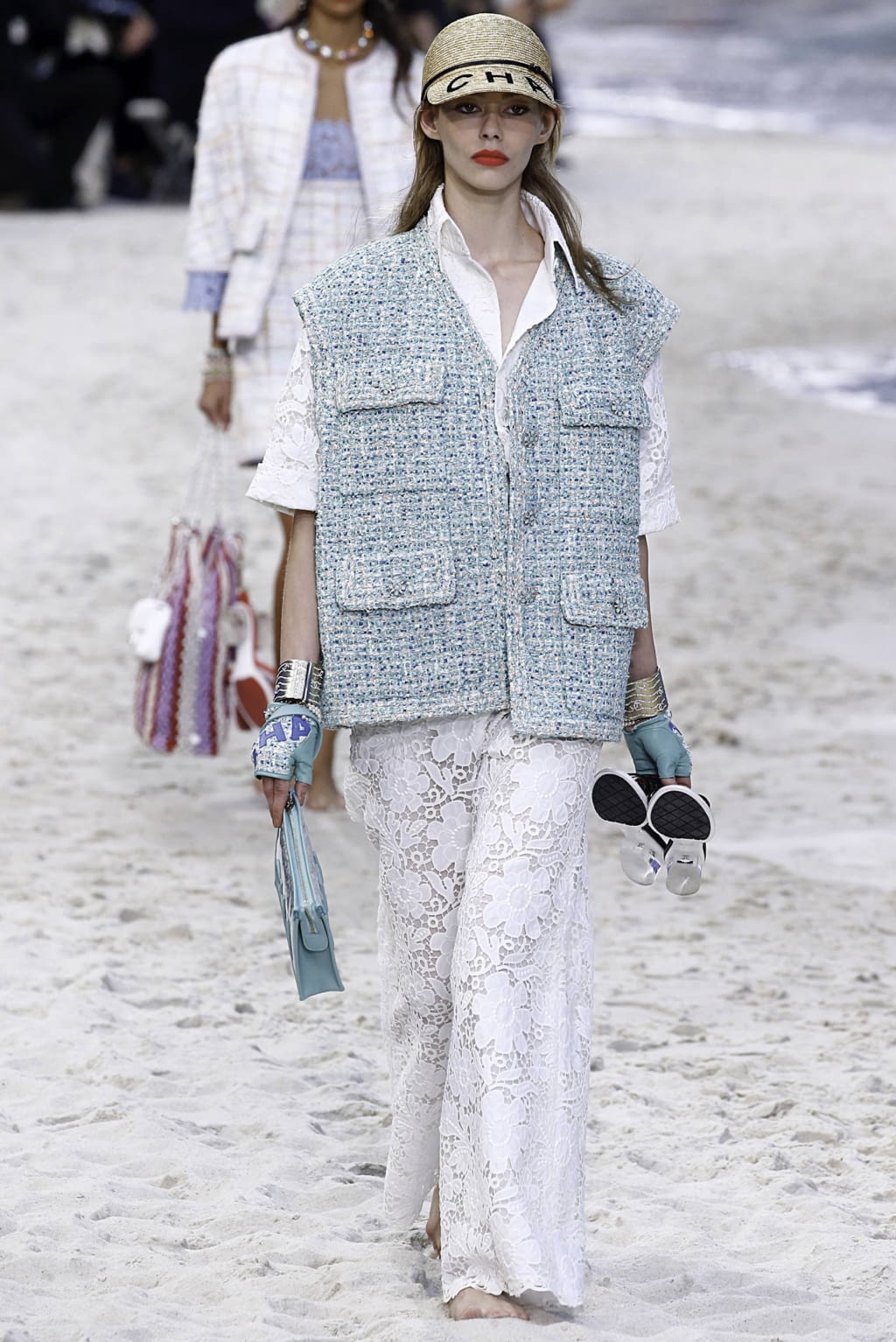 Fashion Week Paris Spring/Summer 2019 look 16 from the Chanel collection 女装