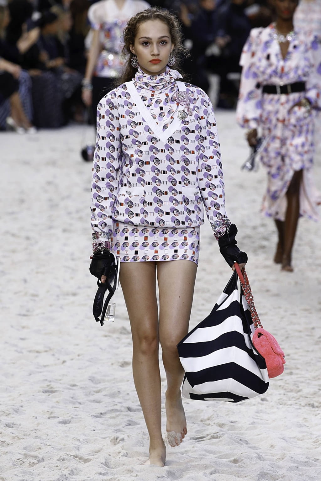 Fashion Week Paris Spring/Summer 2019 look 33 from the Chanel collection womenswear