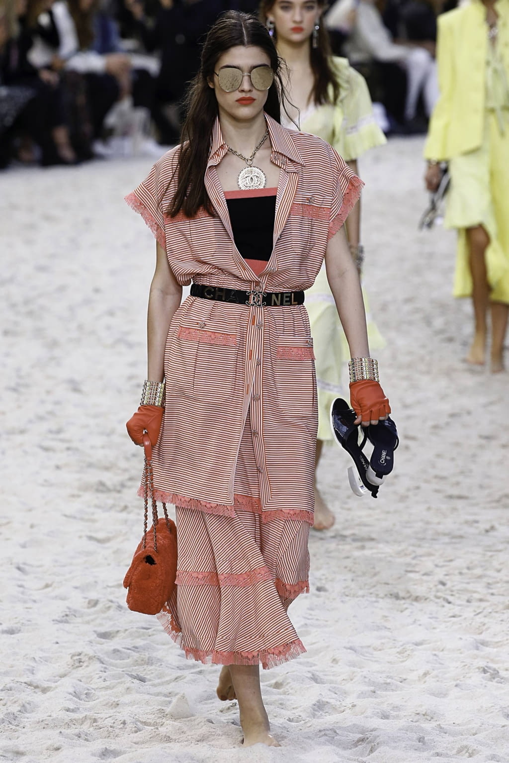 Fashion Week Paris Spring/Summer 2019 look 37 from the Chanel collection 女装