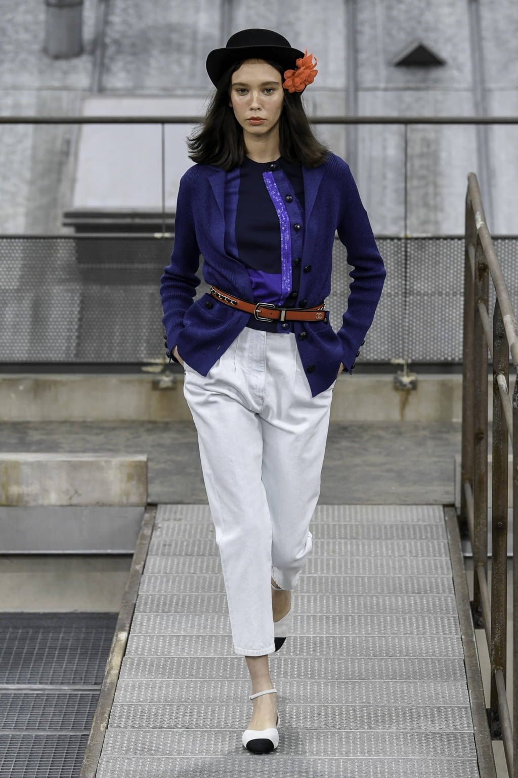 Fashion Week Paris Spring/Summer 2020 look 37 from the Chanel collection womenswear