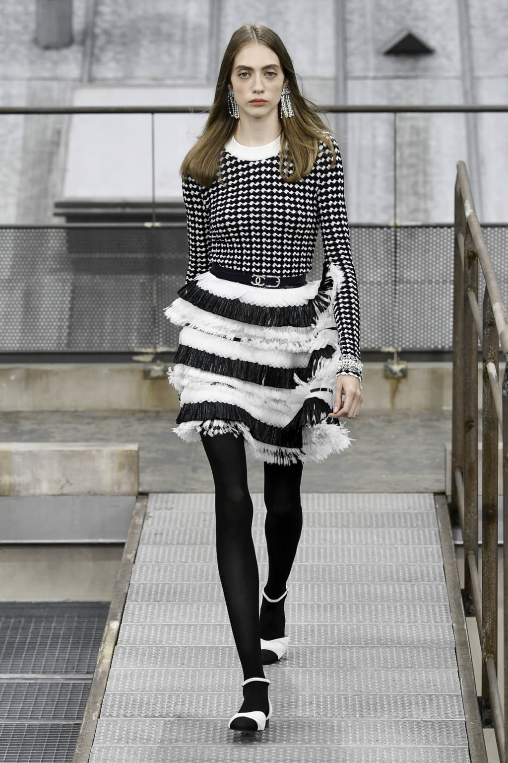 Fashion Week Paris Spring/Summer 2020 look 62 from the Chanel collection womenswear