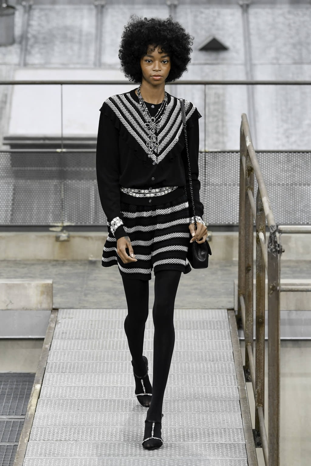 Fashion Week Paris Spring/Summer 2020 look 63 de la collection Chanel womenswear