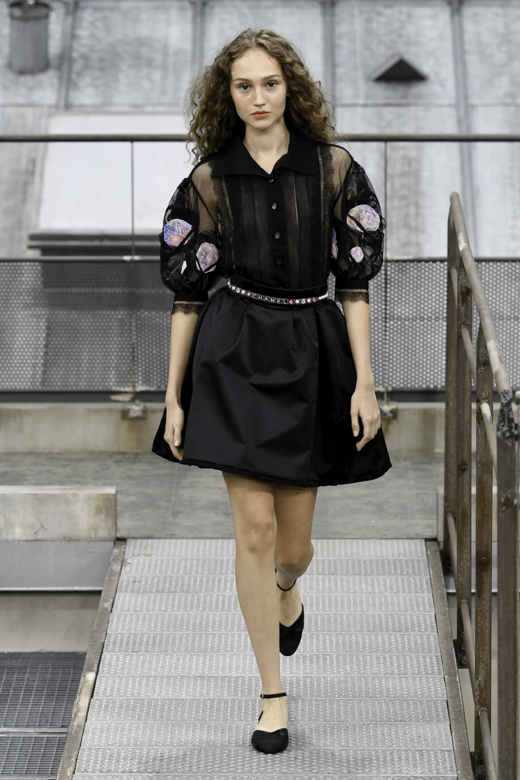 Fashion Week Paris Spring/Summer 2020 look 71 from the Chanel collection womenswear