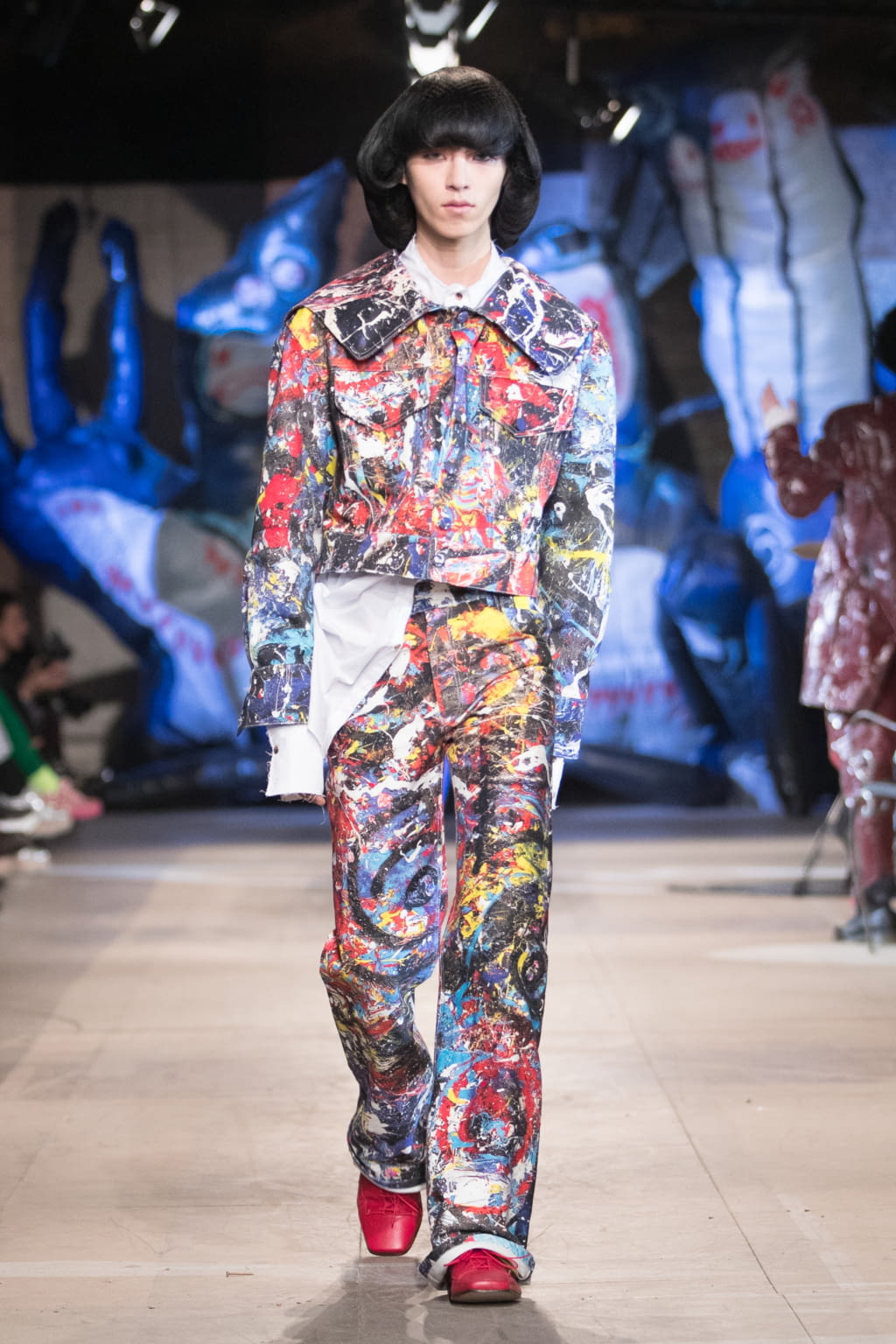 Fashion Week London Fall/Winter 2018 look 14 from the Charles Jeffrey LOVERBOY collection 男装