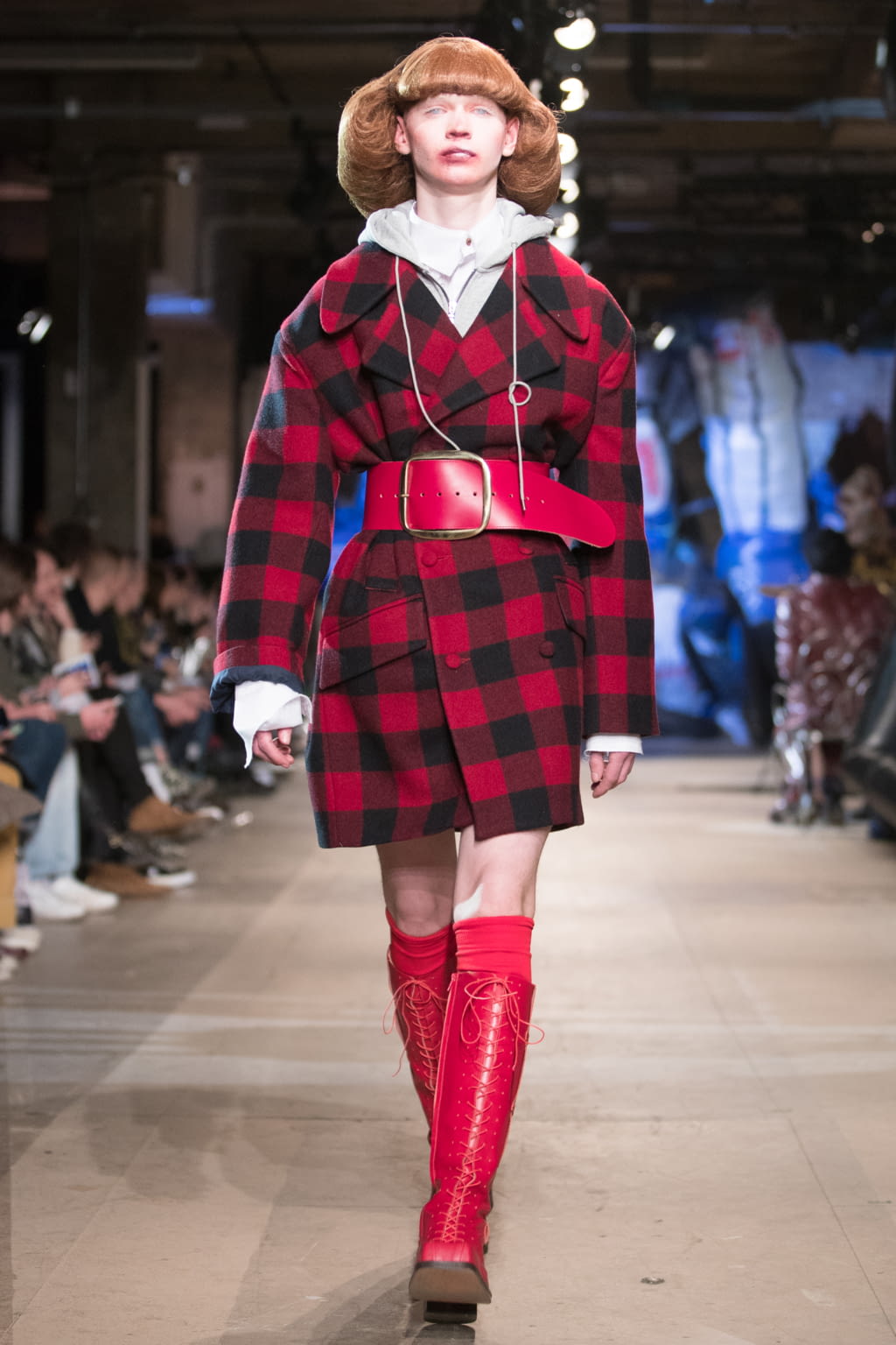 Fashion Week London Fall/Winter 2018 look 27 de la collection Charles Jeffrey LOVERBOY menswear