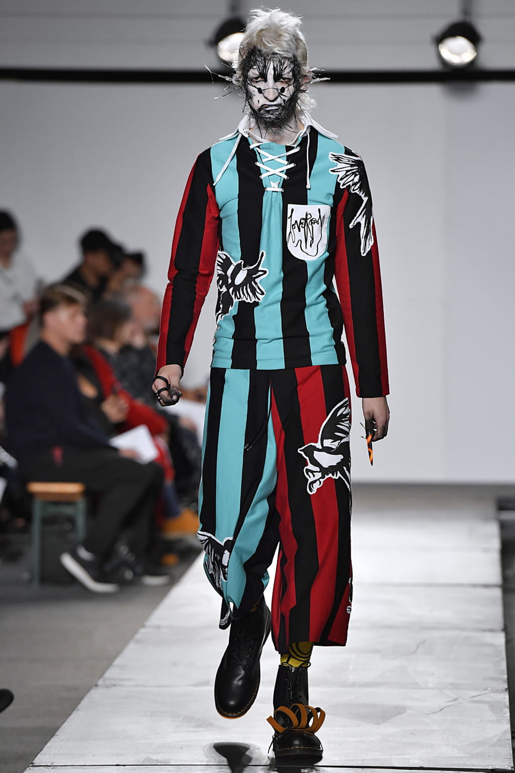 Fashion Week London Spring/Summer 2020 look 12 from the Charles Jeffrey LOVERBOY collection menswear