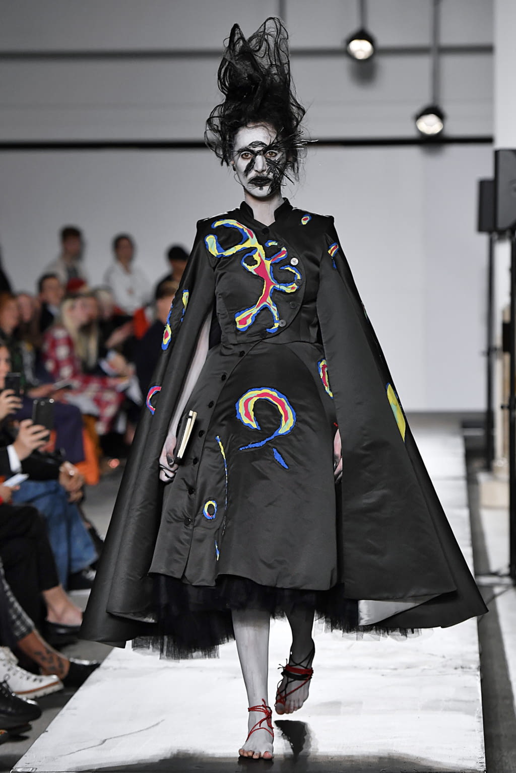 Fashion Week London Spring/Summer 2020 look 36 de la collection Charles Jeffrey LOVERBOY menswear