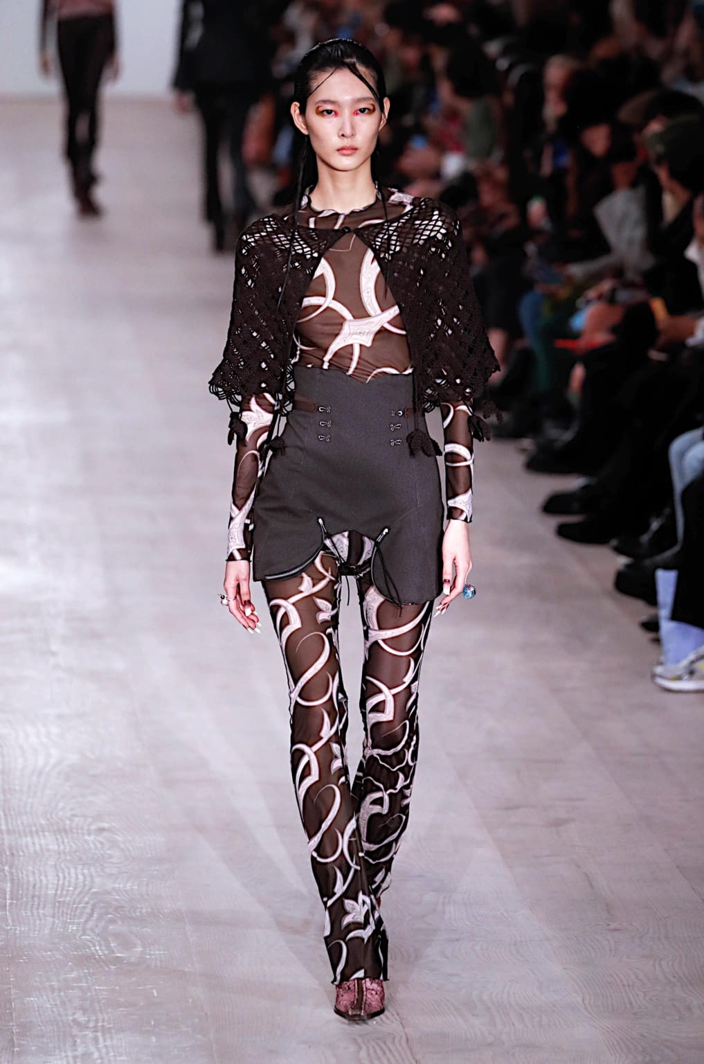 Fashion Week London Fall/Winter 2020 look 5 from the KNWLS collection 女装