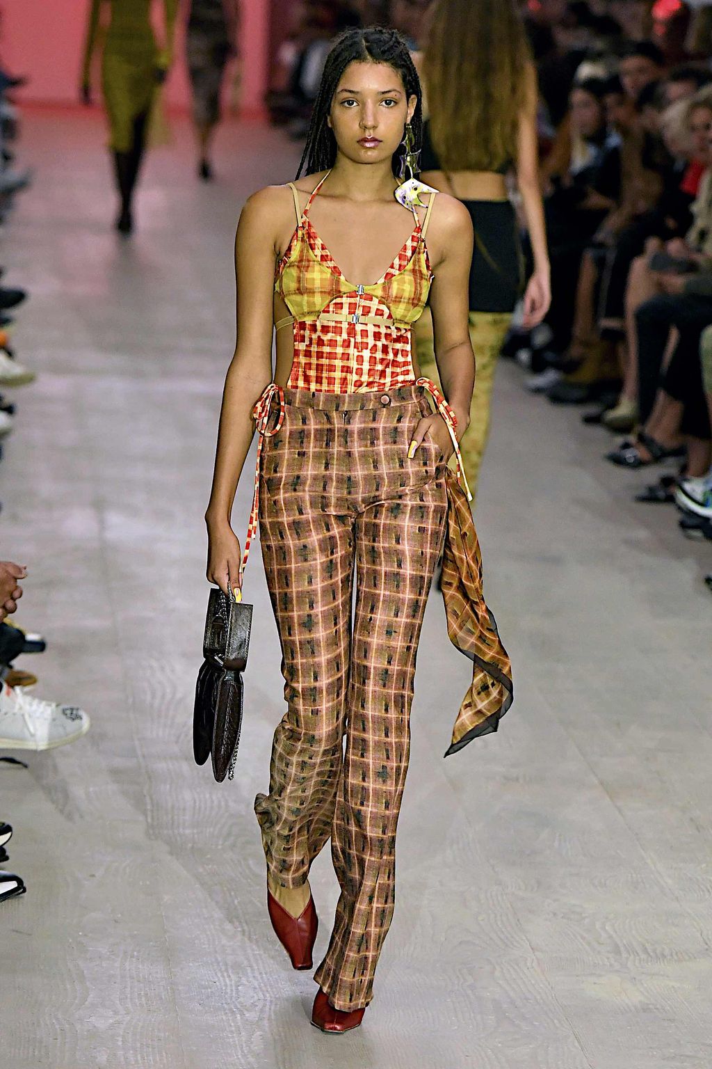 Fashion Week London Spring/Summer 2020 look 18 from the KNWLS collection womenswear