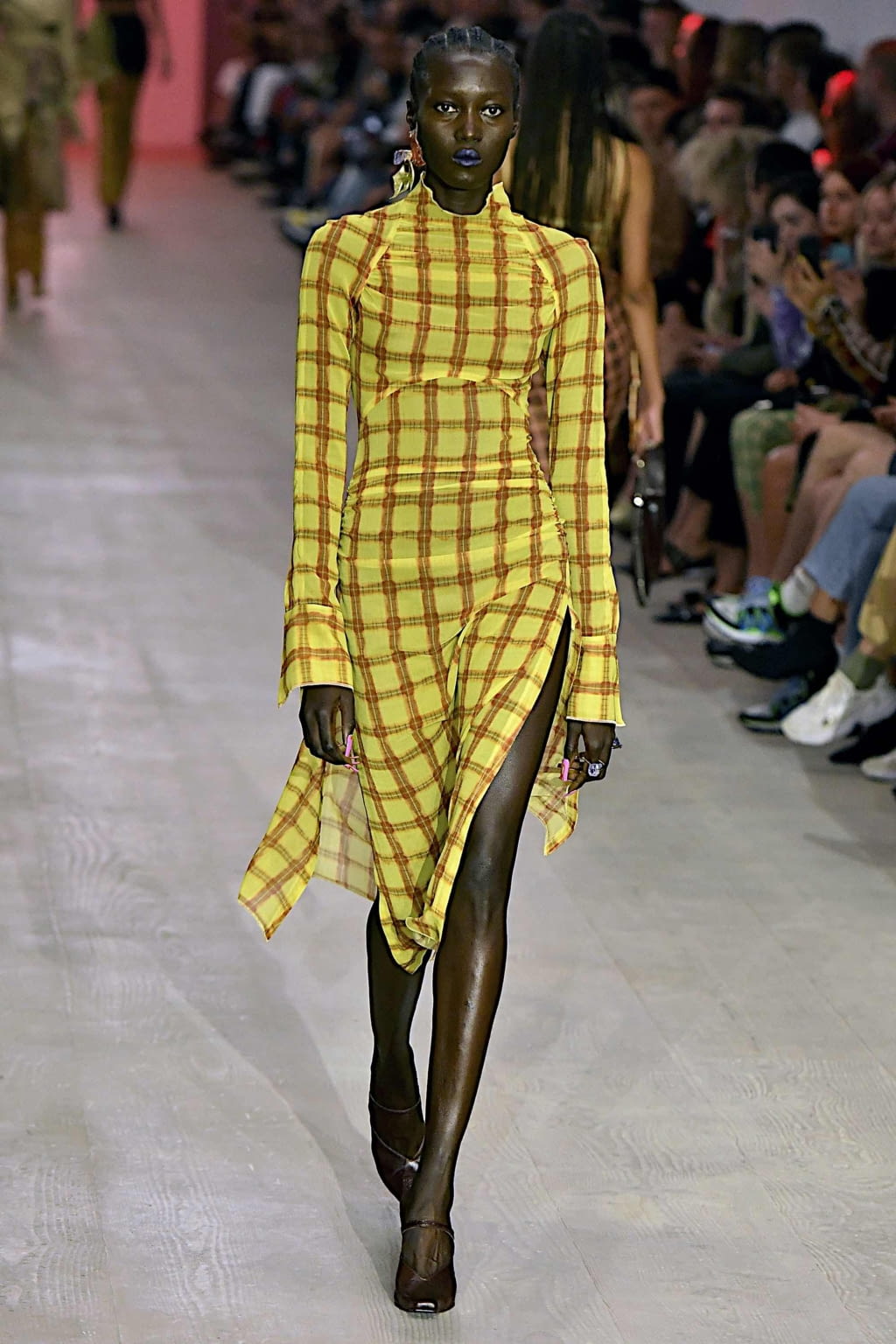 Fashion Week London Spring/Summer 2020 look 19 from the KNWLS collection womenswear