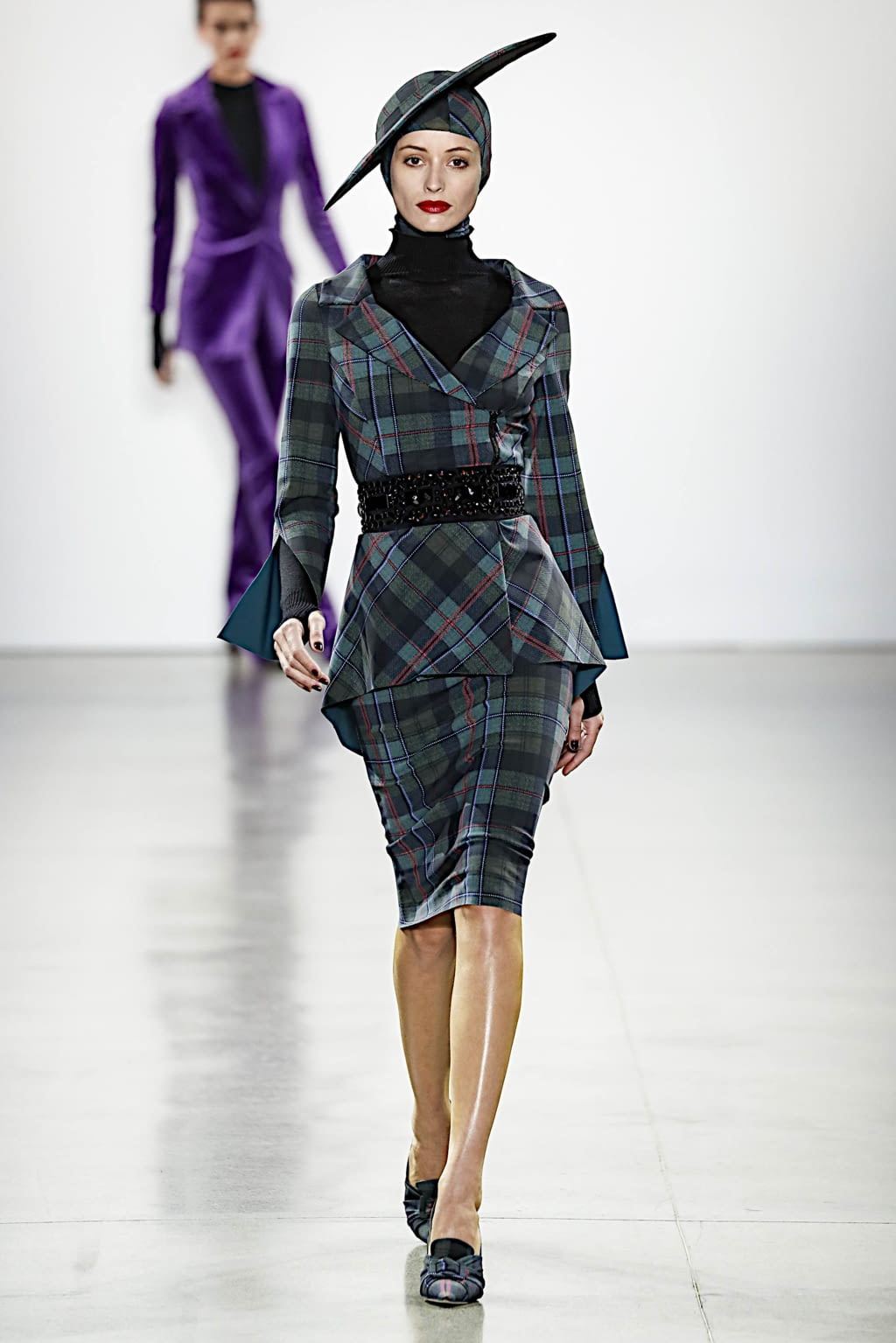 Fashion Week New York Fall/Winter 2019 look 1 from the Chiara Boni collection 女装