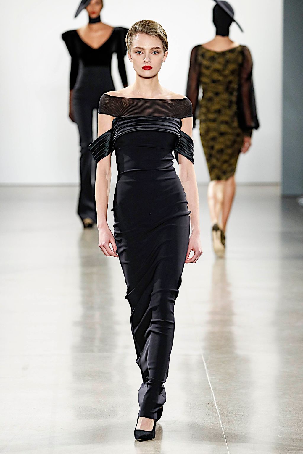 Fashion Week New York Fall/Winter 2019 look 38 from the Chiara Boni collection 女装