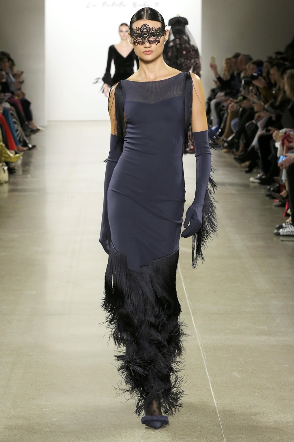 Fashion Week New York Fall/Winter 2020 look 9 from the Chiara Boni collection womenswear