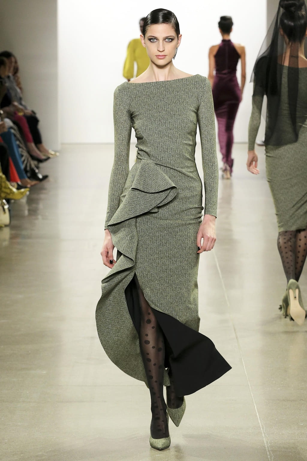 Fashion Week New York Fall/Winter 2020 look 28 from the Chiara Boni collection womenswear