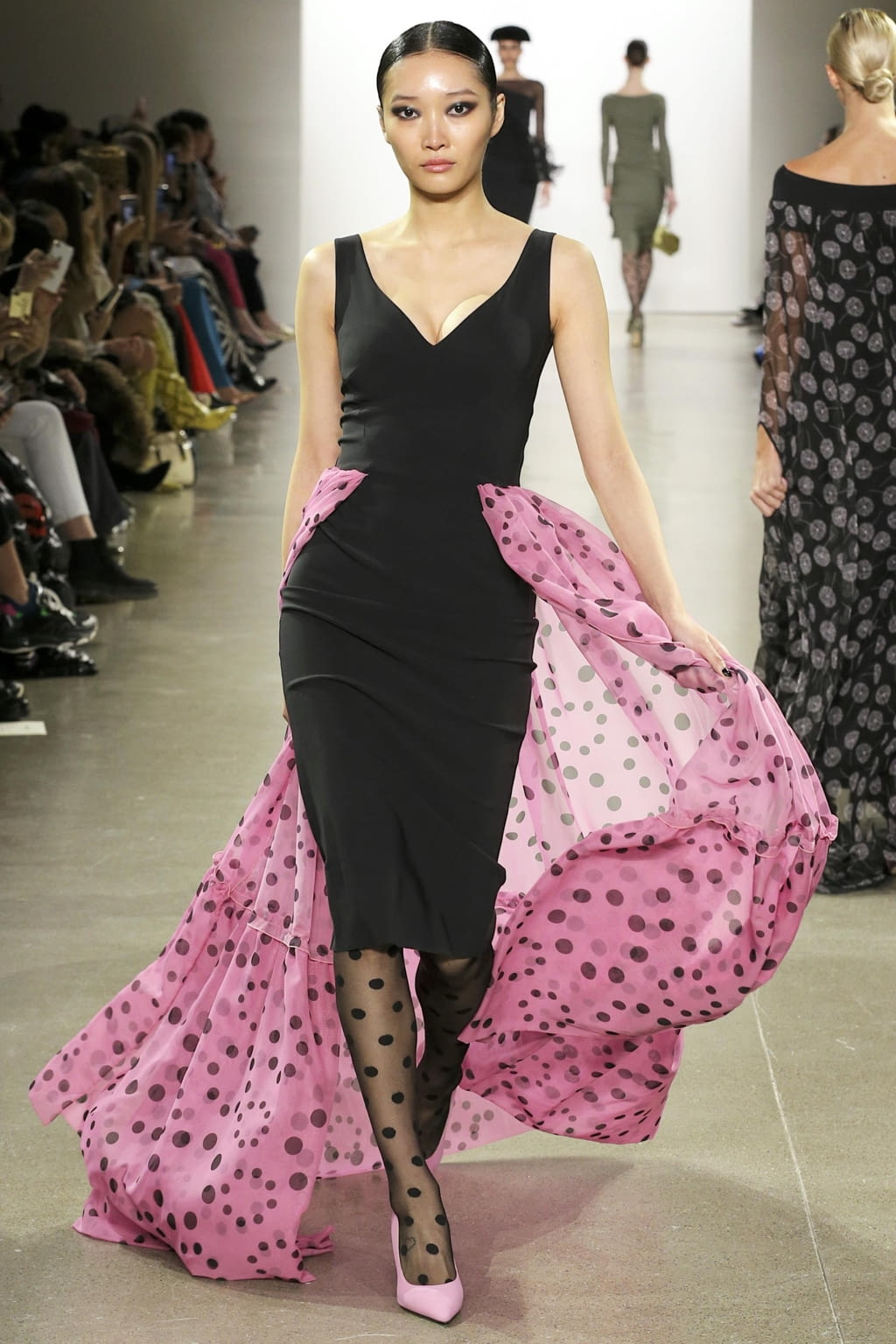 Fashion Week New York Fall/Winter 2020 look 32 from the Chiara Boni collection womenswear