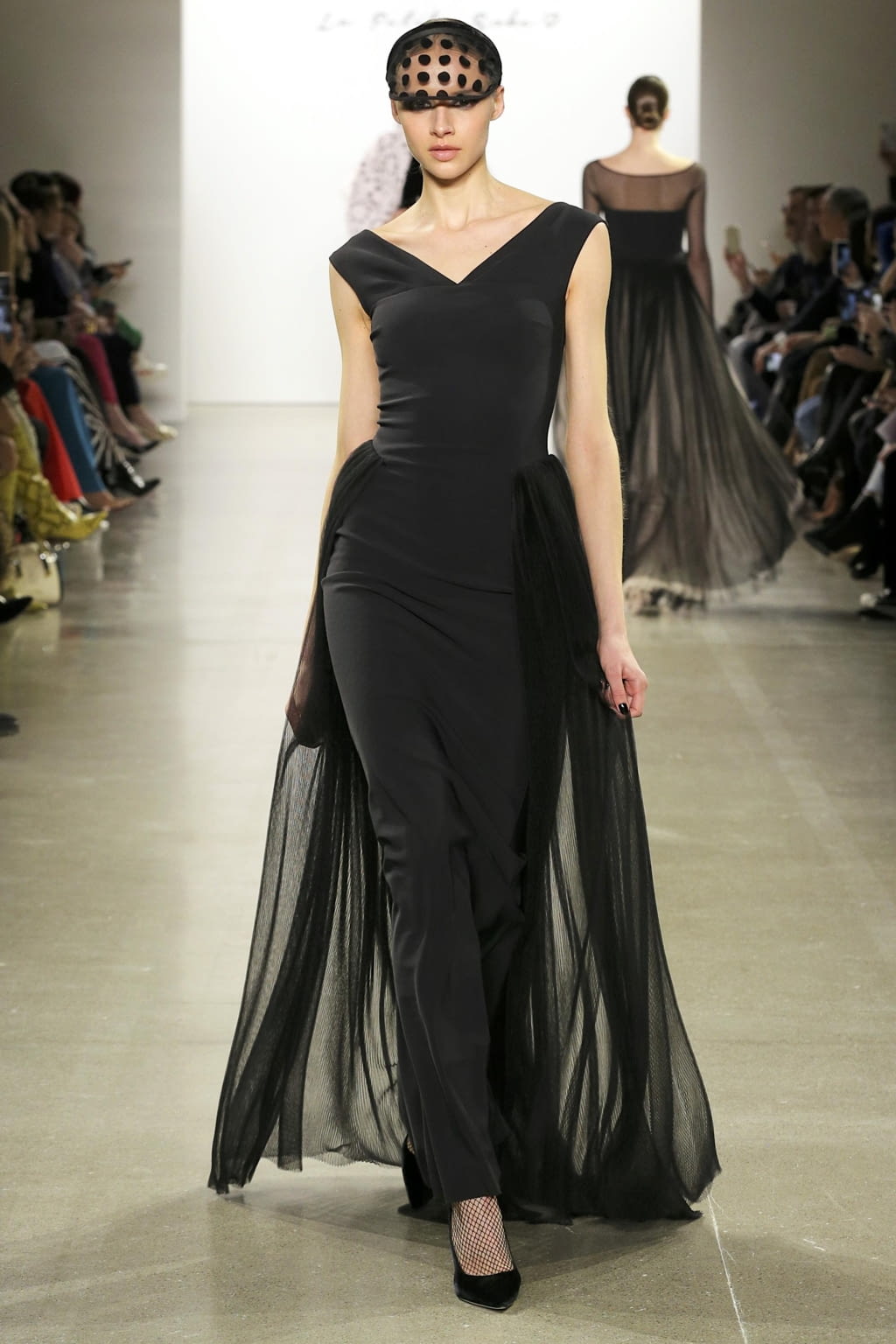 Fashion Week New York Fall/Winter 2020 look 42 from the Chiara Boni collection womenswear