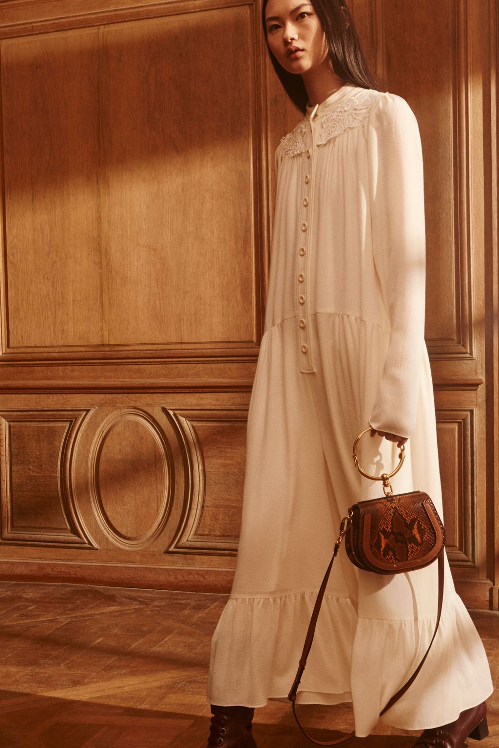 Fashion Week Paris Pre-Fall 2017 look 13 from the Chloé collection womenswear