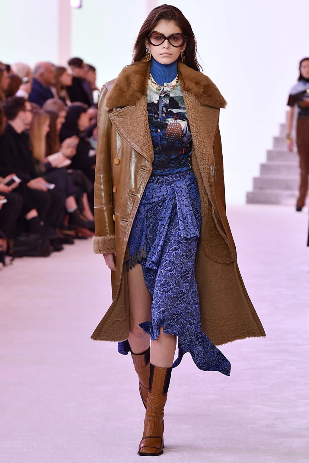 Fashion Week Paris Fall/Winter 2019 look 26 from the Chloé collection womenswear