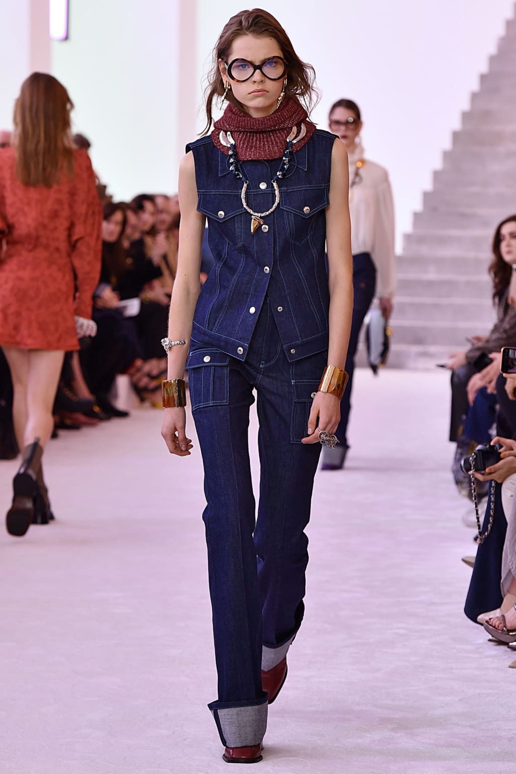 Fashion Week Paris Fall/Winter 2019 look 31 from the Chloé collection 女装