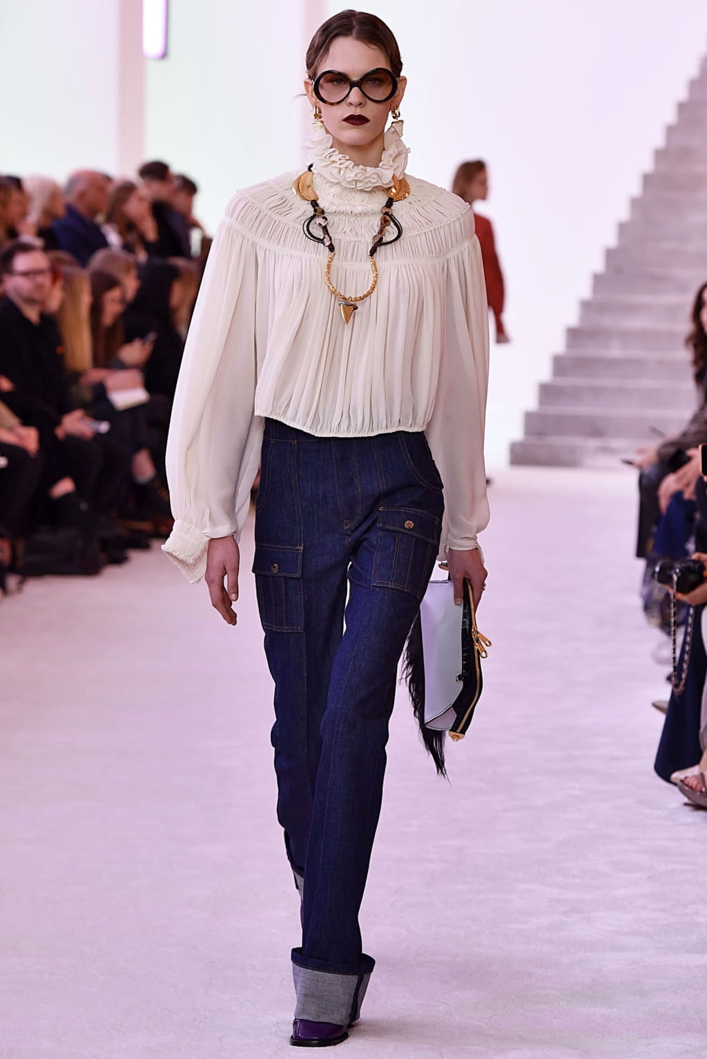 Fashion Week Paris Fall/Winter 2019 look 32 de la collection Chloé womenswear