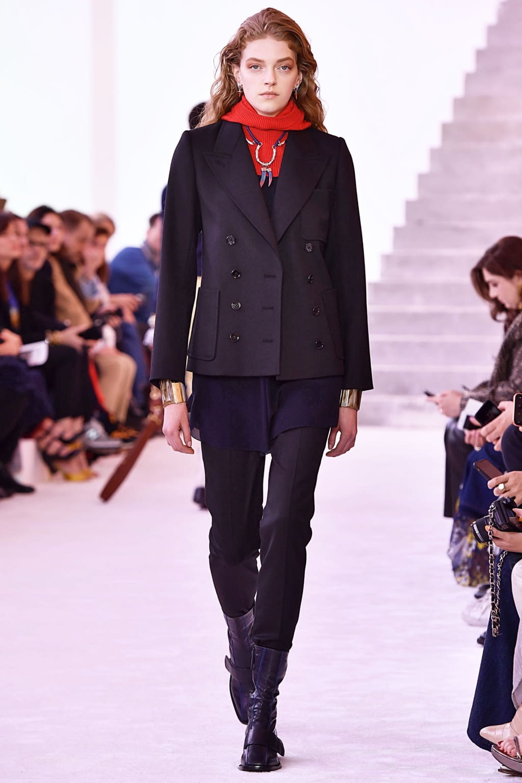 Fashion Week Paris Fall/Winter 2019 look 38 from the Chloé collection womenswear