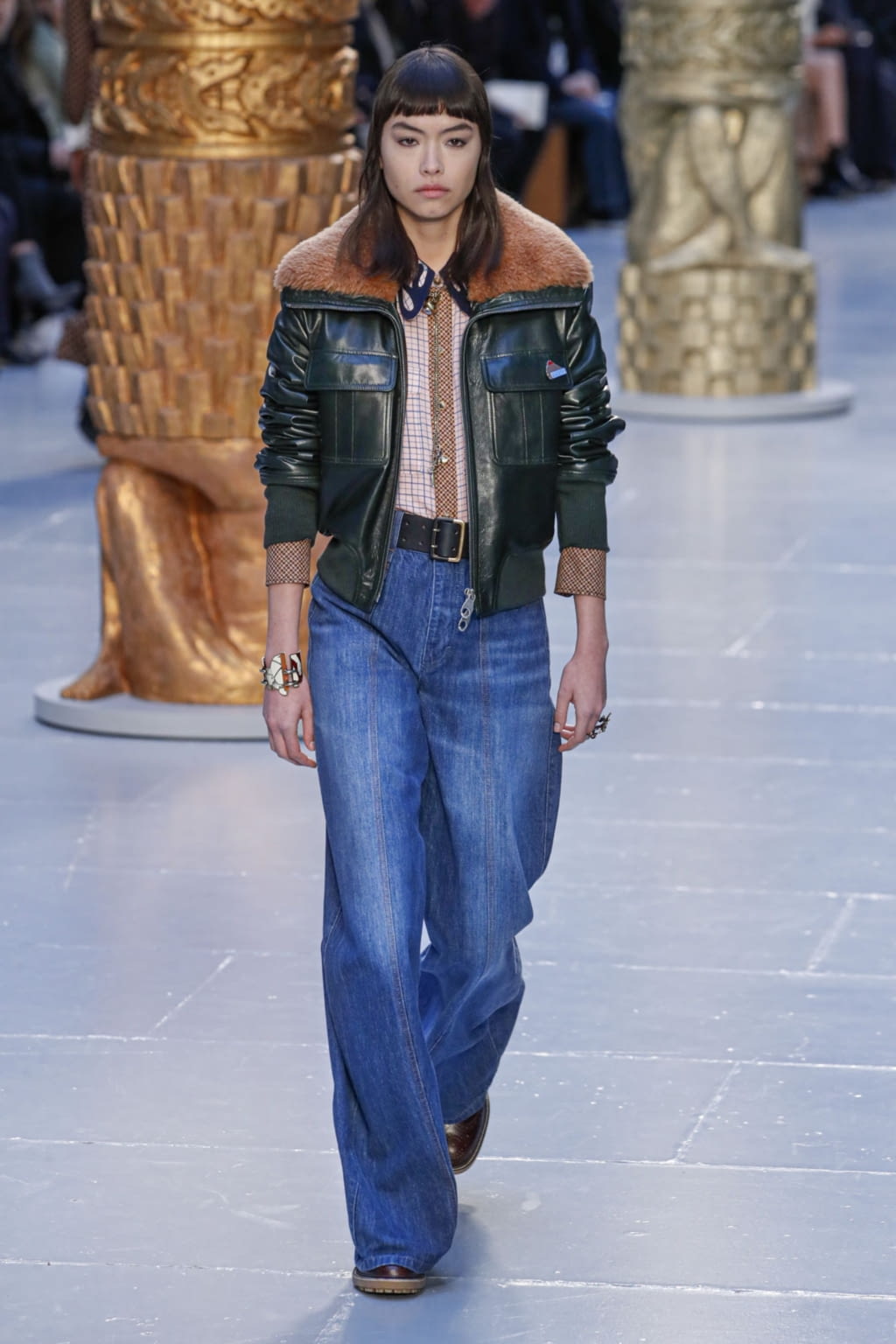 Fashion Week Paris Fall/Winter 2020 look 5 from the Chloé collection 女装