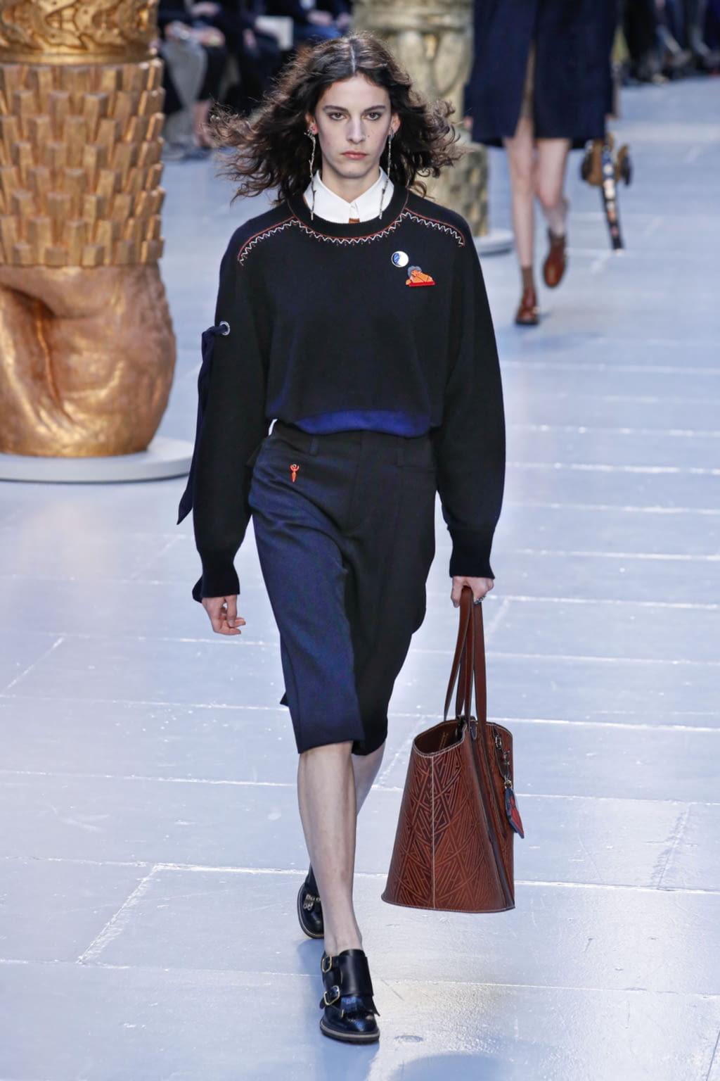Fashion Week Paris Fall/Winter 2020 look 33 from the Chloé collection 女装