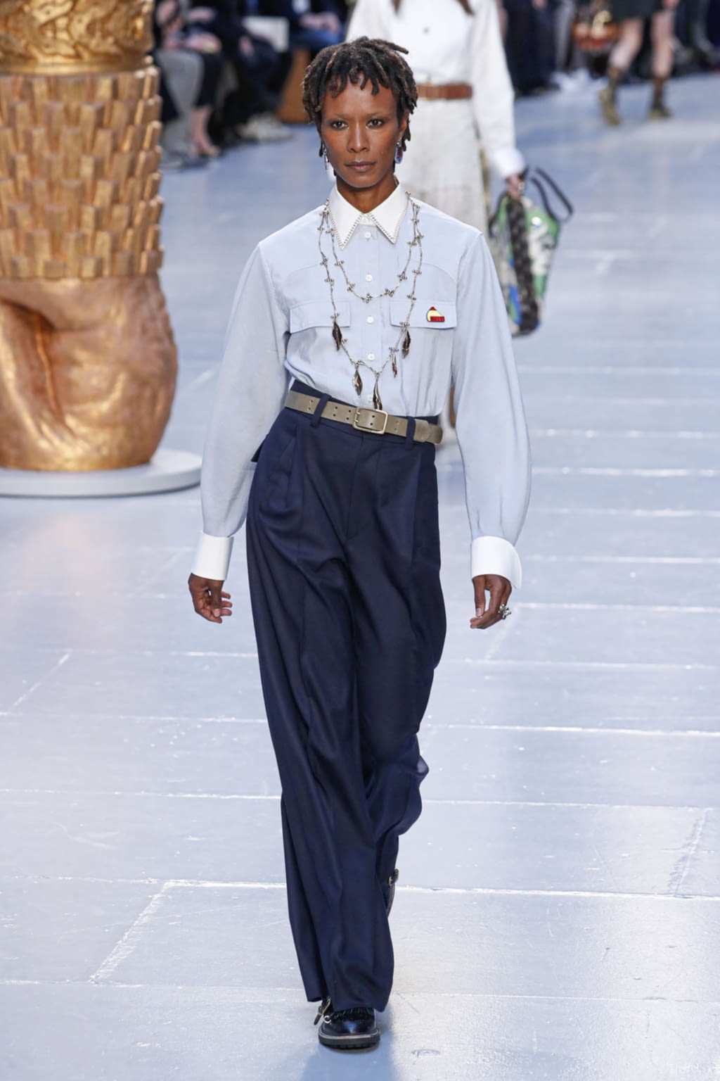 Fashion Week Paris Fall/Winter 2020 look 41 from the Chloé collection 女装