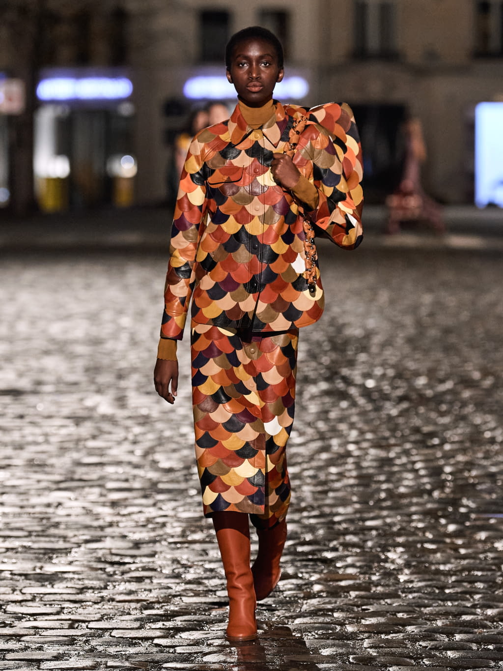 Fashion Week Paris Fall/Winter 2021 look 21 de la collection Chloé womenswear